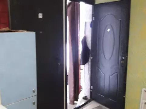 Двухэтажная общага зачищена